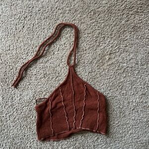 Cropped halter top